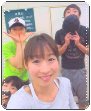 小林よしひさ