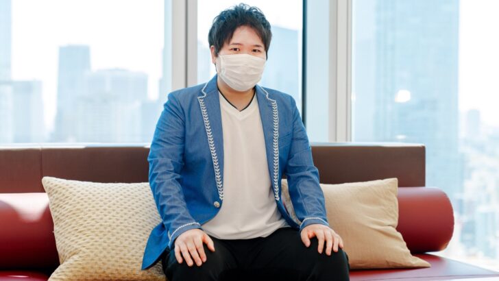 YouTuber『コレコレ』の年齢は?素顔や年収も徹底調査!